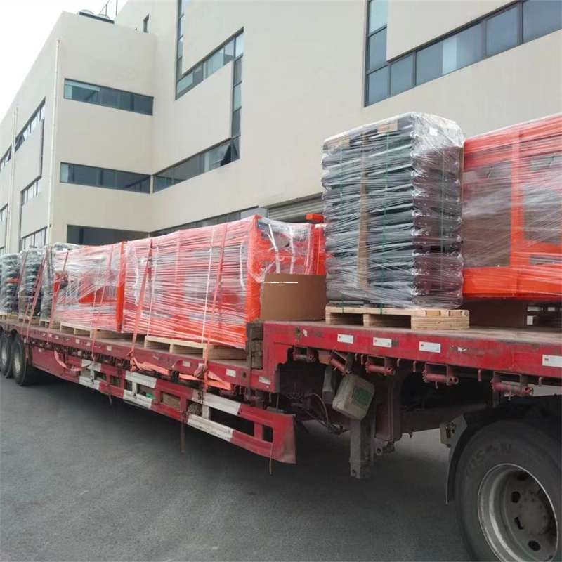 黑龙江伊春乌伊岭到新疆伊犁霍城县物流公司黑龙江伊春乌伊岭至新疆伊犁霍城县物流专线往返运输